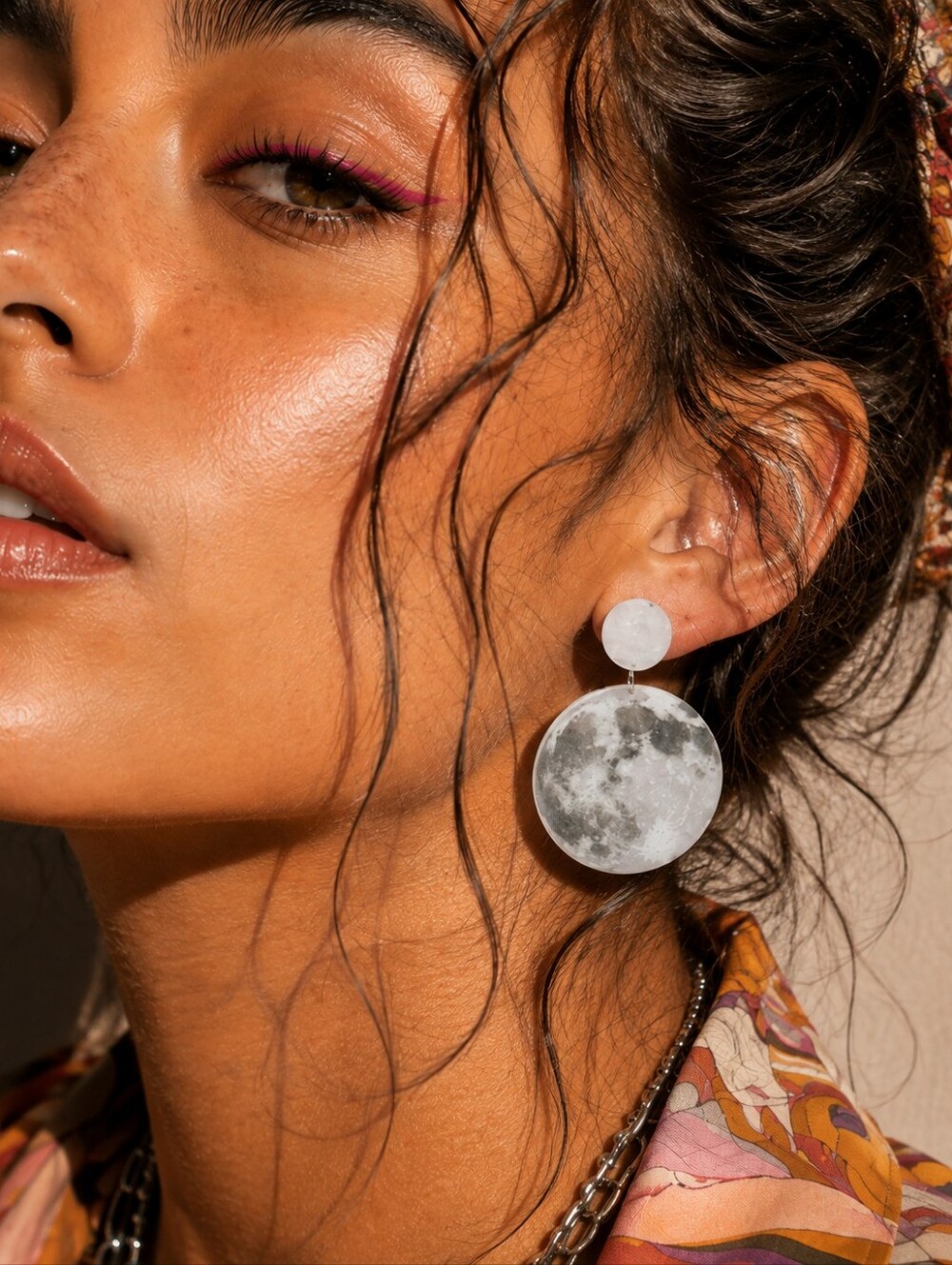 MODCLOTH ACRYLIC FULL MOON EARRINGS